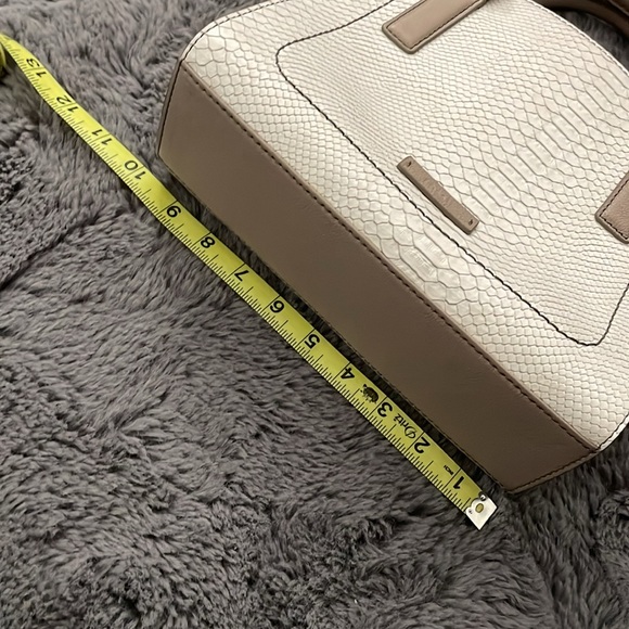 Fossil Claire Mini Satchel in Snakeskin Texture - Picture 11 of 15